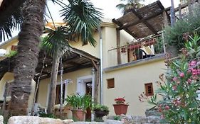 Apartments Vinetilia